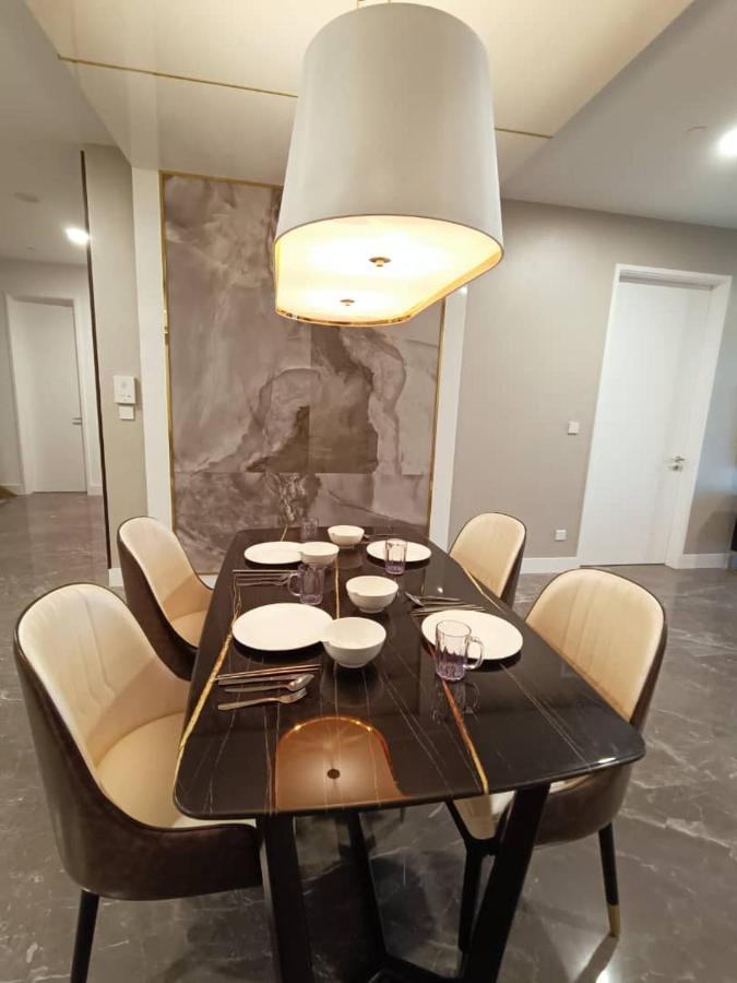 Platinum Suite 2 New Kl Cbd New Luxury Condo With Best Infinity View To Klcc Twin Towers Pool Куала-Лумпур Екстер'єр фото